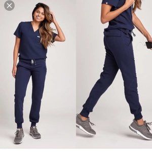 FIGS X-SMALL Catarina Scrub Top + SMALL PETITE Zamora Jogger Scrub Pants in NAVY